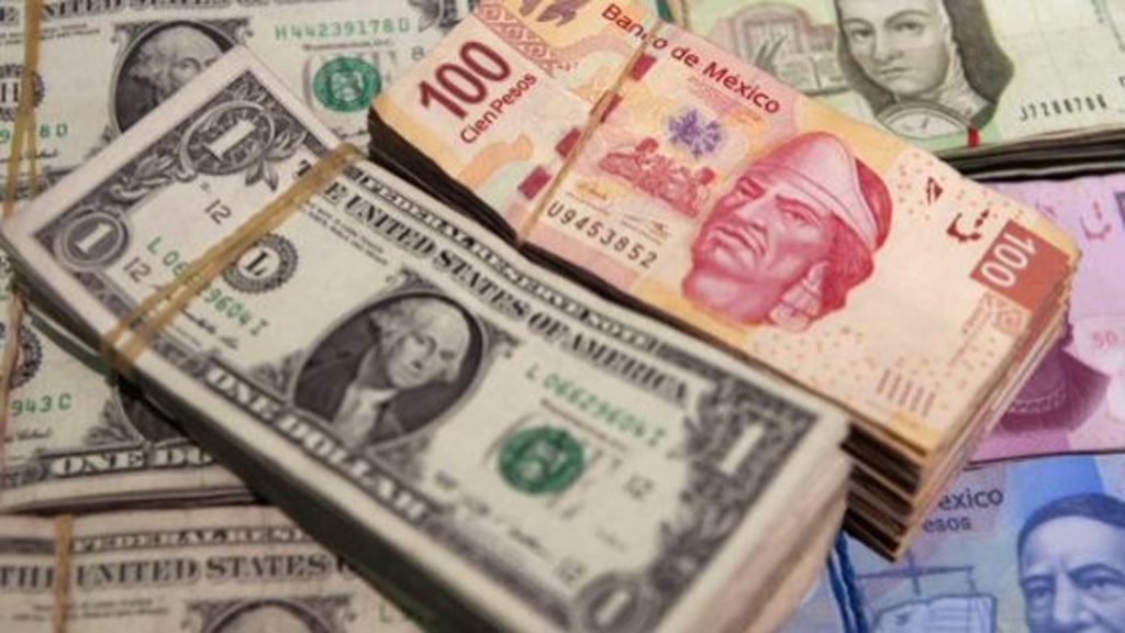 Bancos de la Ciudad de México venden el dólar hasta en 18.63 . 60