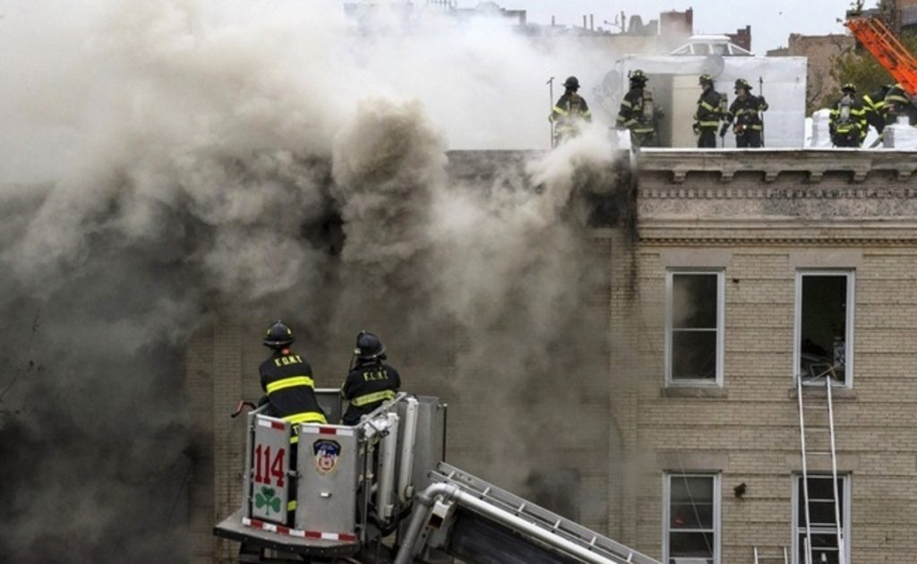 Al Menos Un Muerto Y 16 Heridos En Explosión Por Fuga De Gas En EU ...